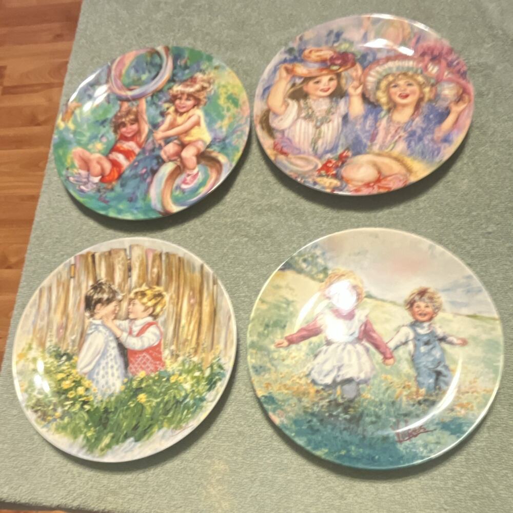 Mary Vickers “My Memories” Collectors Plates Wedgwood Queens Ware Set Of 4 8 In
